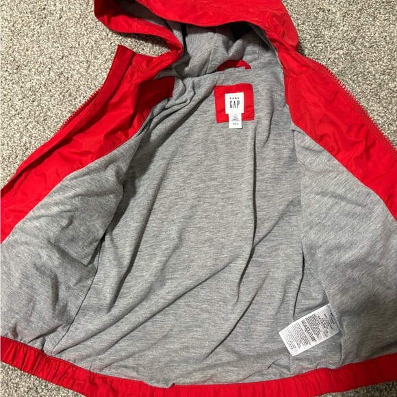 Baby Gap Kids Red Hooded Spring Jacket Size 2 - Picture 3 of 7
